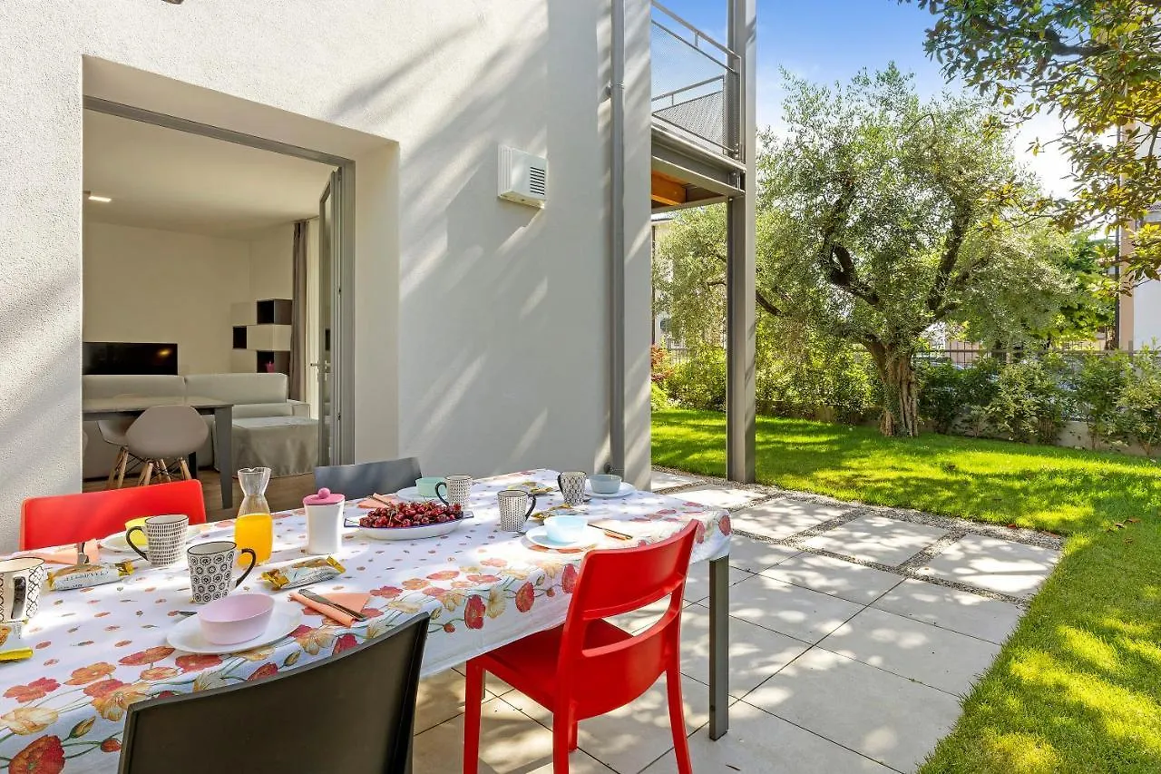 Villa Donne Del Lago Veronica Elsa 萨罗
