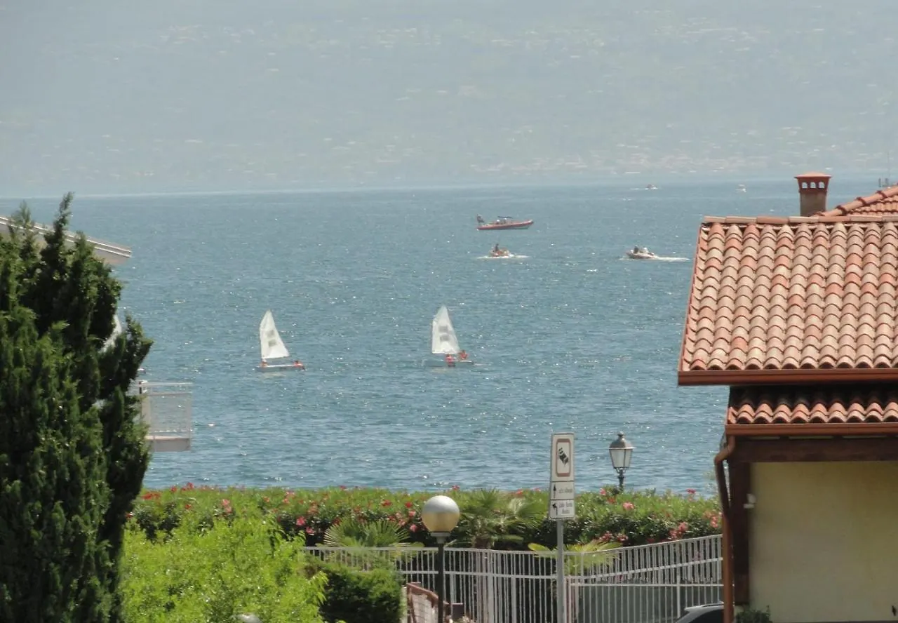 Villa Donne Del Lago Veronica Elsa Salò