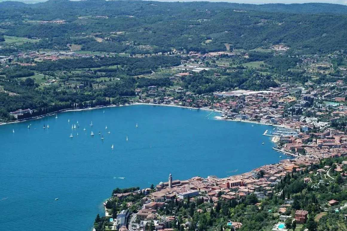 Villa Donne Del Lago Veronica Elsa Salo 0*,  Italy